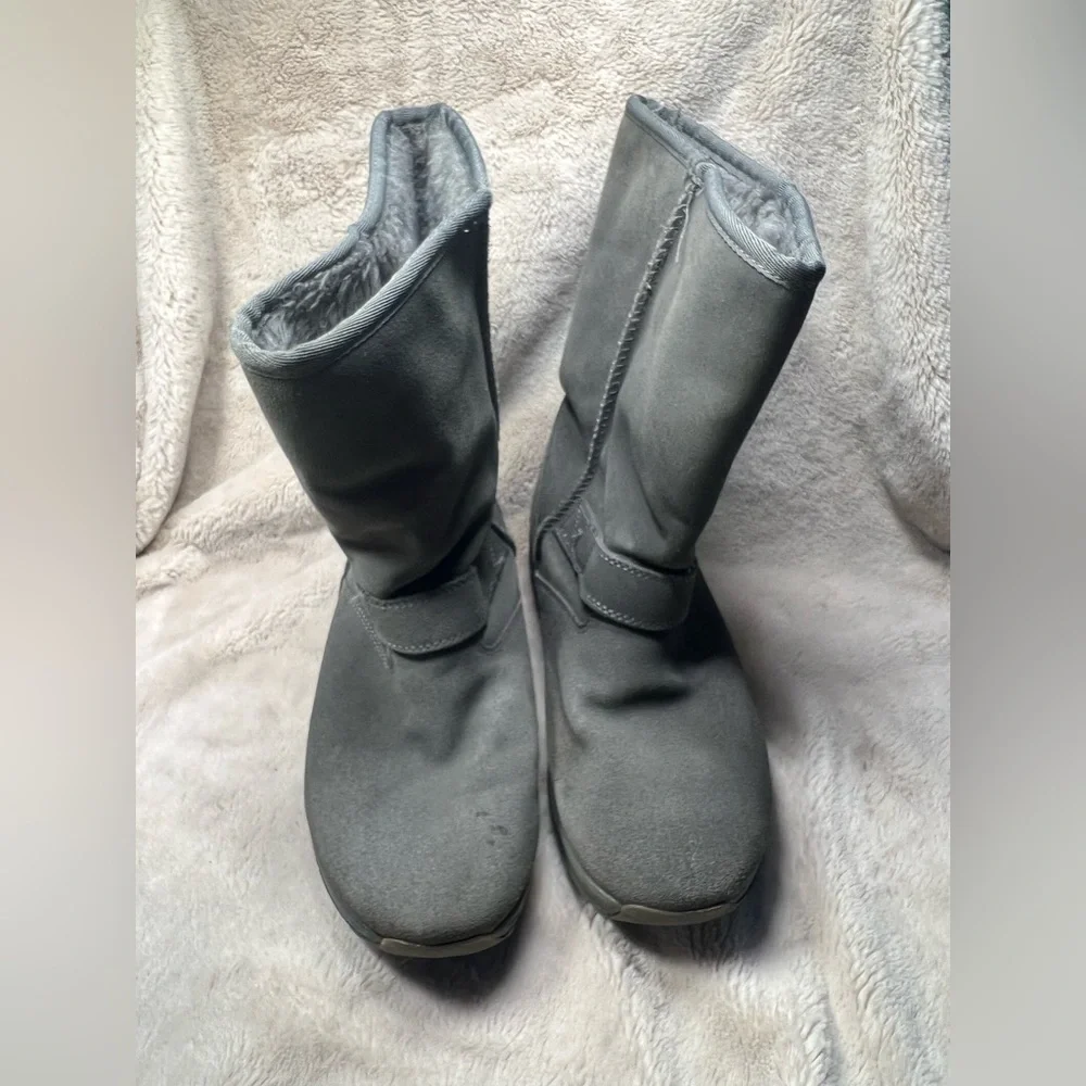 Skechers Shape up boot size 9.5